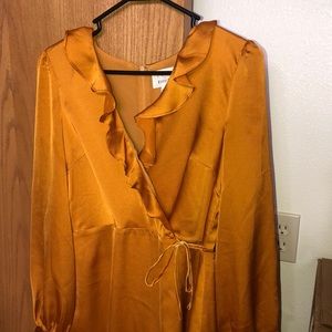 Yellow dress